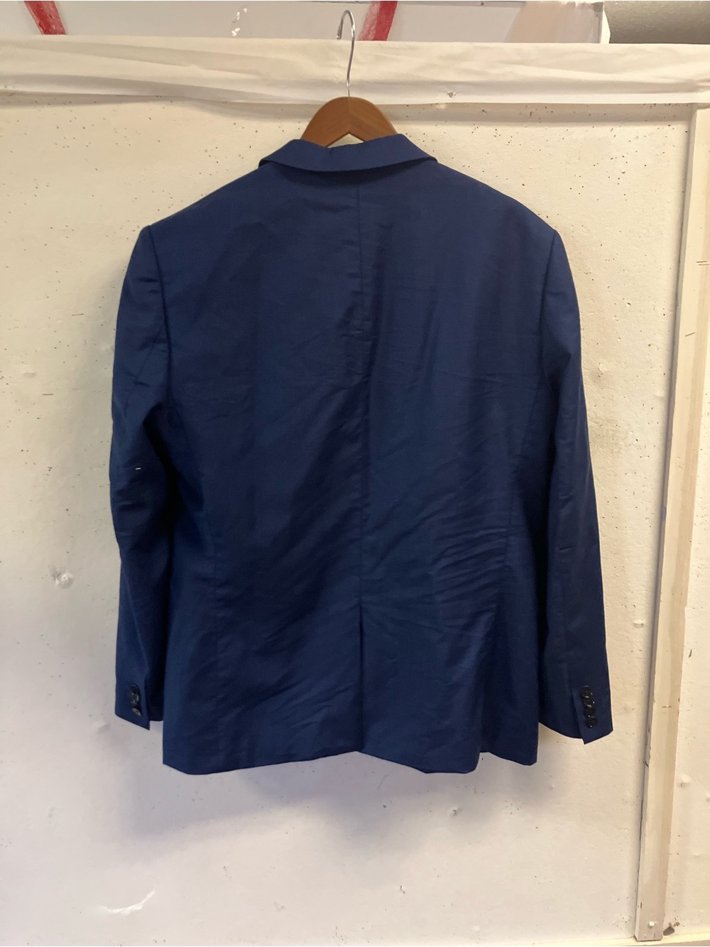 Express Men's Dark Blue Two-Button Blazer - Picture 2 of 3